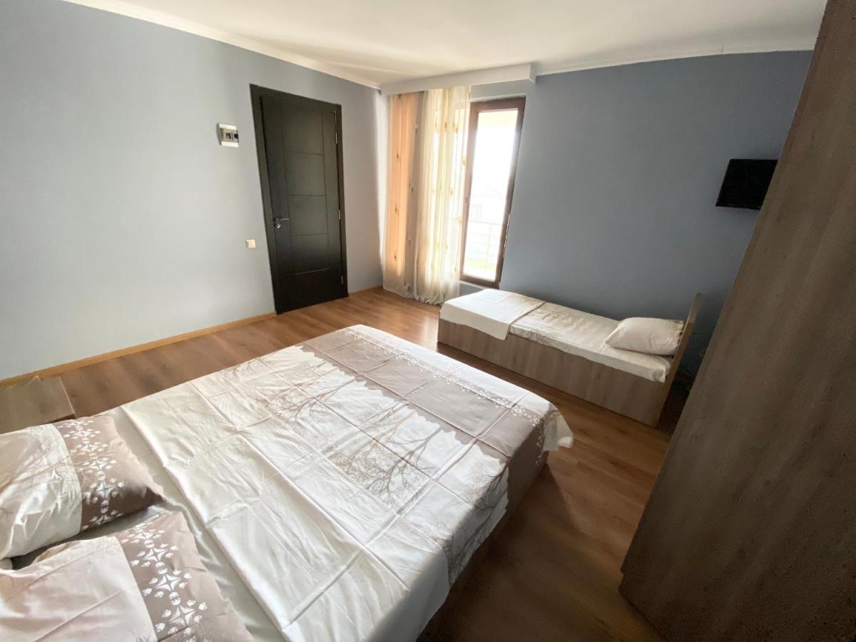 Hotel Charli Kobuleti Esterno foto
