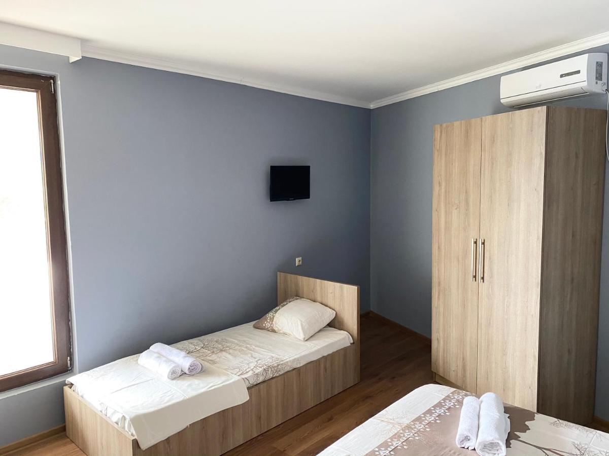 Hotel Charli Kobuleti Esterno foto