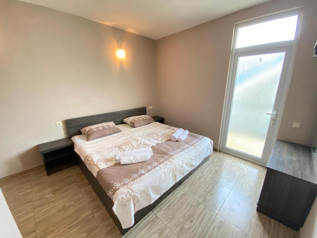 Hotel Charli Kobuleti Esterno foto