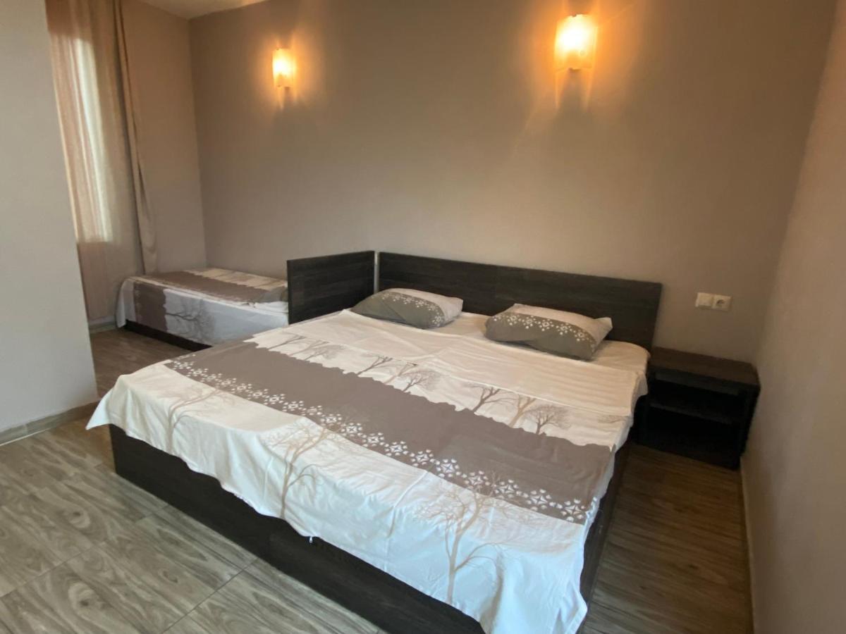 Hotel Charli Kobuleti Esterno foto